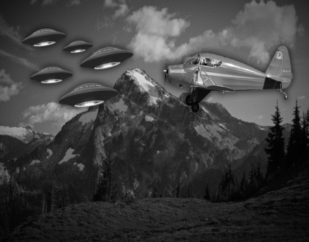 1947: UFO Fleet Spotted Near Mount Rainier